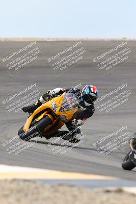 media/Mar-13-2022-SoCal Trackdays (Sun) [[112cf61d7e]]/Bowl Exit (1110am)/